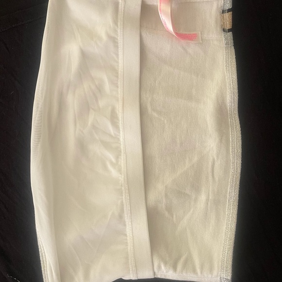 Pink by Victoria’s Secret silver and gold be dead top size M - Picture 4 of 5